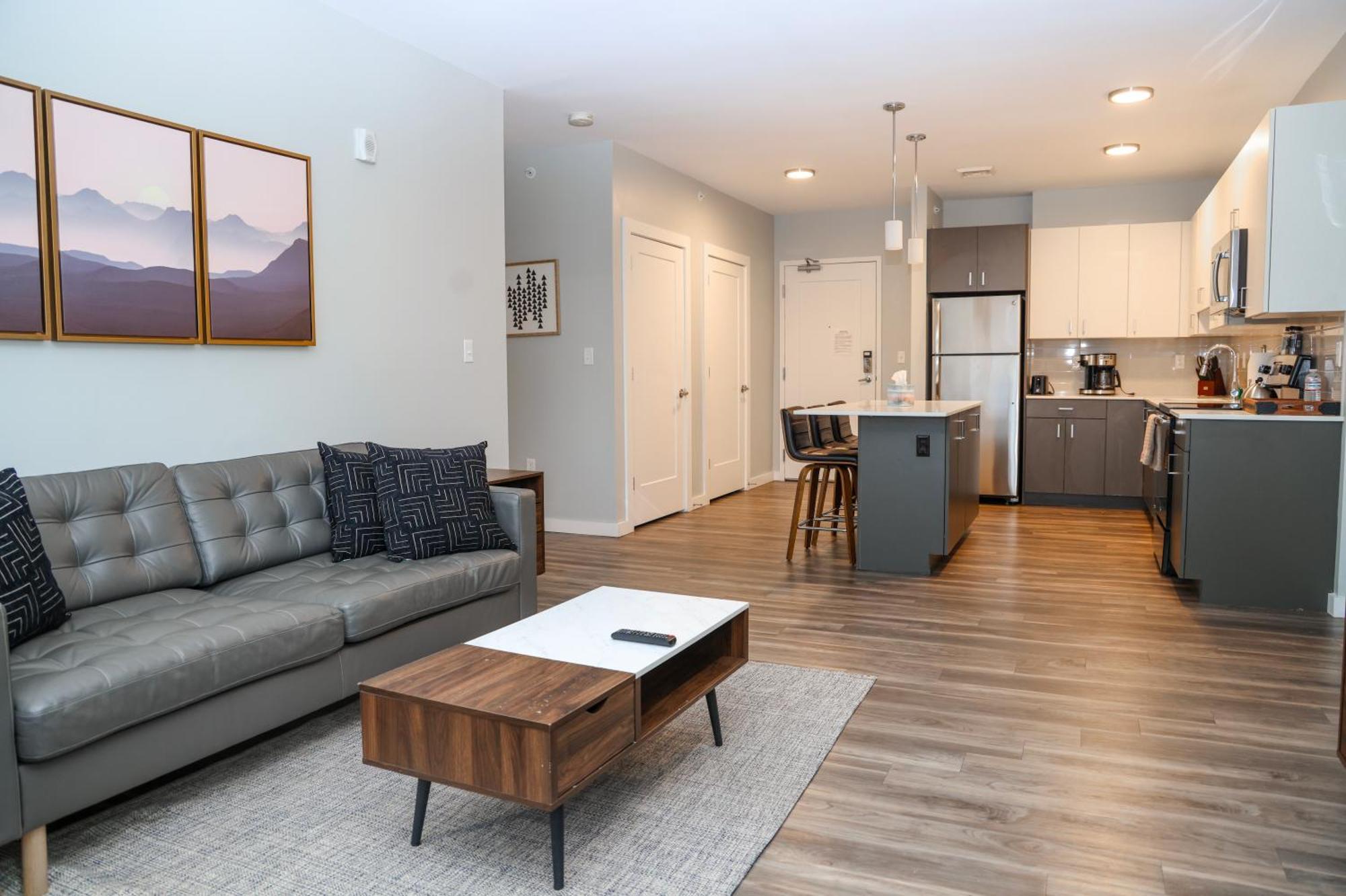 Luxury Apartment With Gym, Steps From Commuter Rail #4011 Reading Bagian luar foto